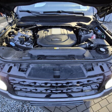 3,0 TDV6 AWD HSE 250PS S.KNIHA