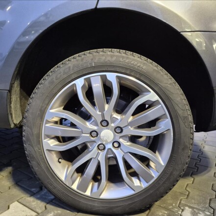 3,0 TDV6 AWD HSE 250PS S.KNIHA