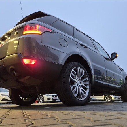 3,0 TDV6 AWD HSE 250PS S.KNIHA