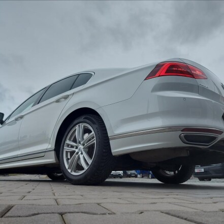 2,0 BiTDI 4x4 R-Line DSG ČR 1.MAJITEL