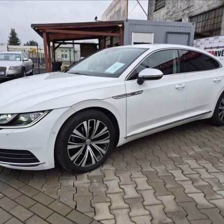 2,0 TDI DSG ČR 1.majitel ELEGANCE