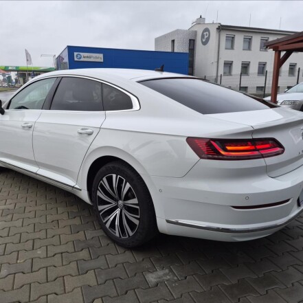 2,0 TDI DSG ČR 1.majitel ELEGANCE