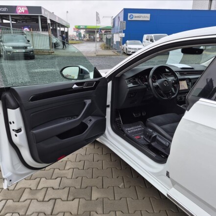2,0 TDI DSG ČR 1.majitel ELEGANCE