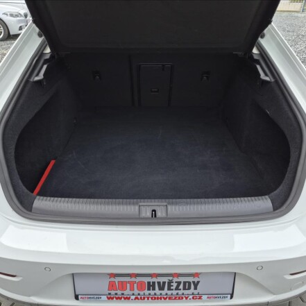 2,0 TDI DSG ČR 1.majitel ELEGANCE