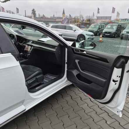 2,0 TDI DSG ČR 1.majitel ELEGANCE