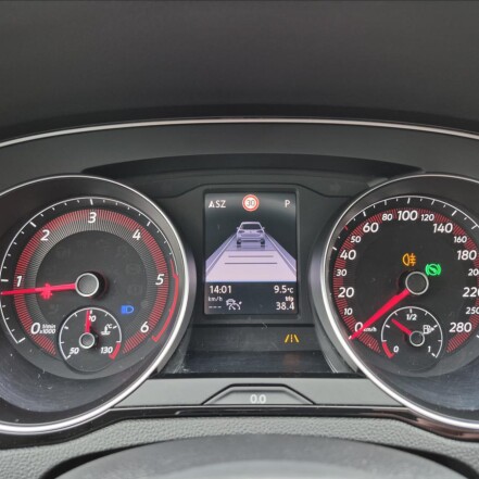 2,0 TDI DSG ČR 1.majitel ELEGANCE