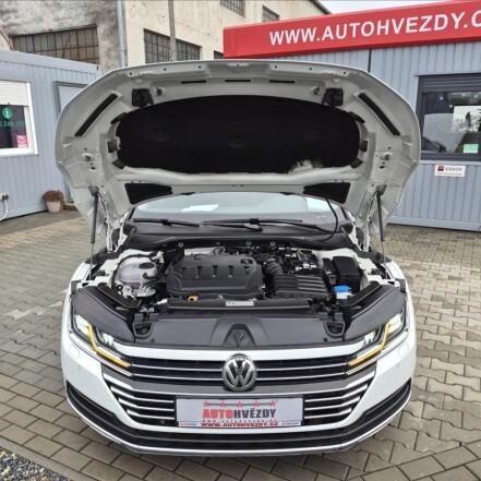 2,0 TDI DSG ČR 1.majitel ELEGANCE