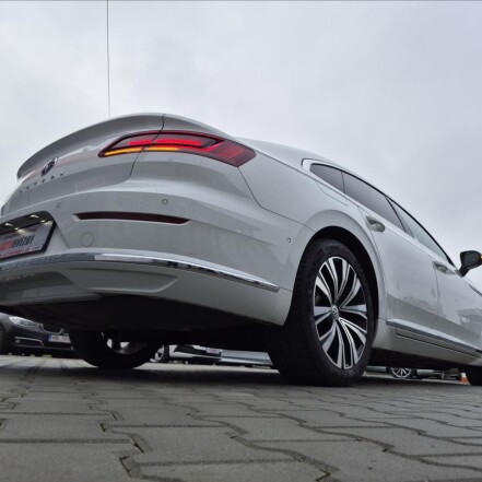 2,0 TDI DSG ČR 1.majitel ELEGANCE