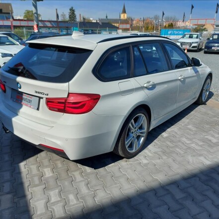 320d xDrive MSport ČR 1.MAJITEL