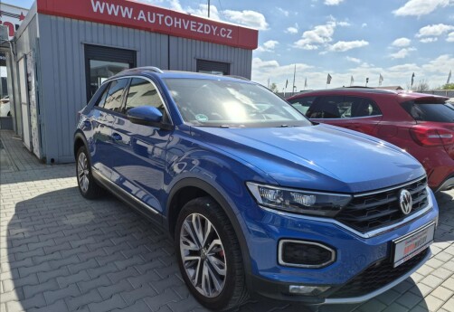 Volkswagen T-Roc 2,0 TSI R-LINE DSG 4x4 S.KNIHA
