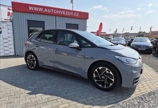 Volkswagen ID.3 Pro Perform 150kW tažné zař. 430dojezd
