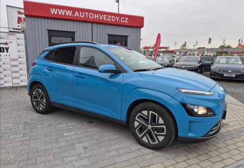 Hyundai Kona EV 42kWh DC MODEL 2023 v ZÁRUCE