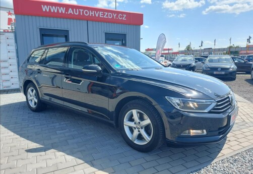 Volkswagen Passat 2,0 TDI DSG F1 S.KNIHA NAVI