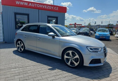 Audi A3 1.4 TFSI AT S-Line SPORT 1.MAJITEL