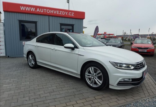 Volkswagen Passat 2,0 BiTDI 4x4 R-Line DSG ČR 1.MAJITEL