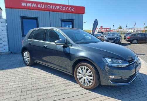 Volkswagen Golf 2,0 TDI ALLSTAR S.KNIHA
